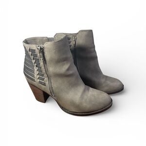 Gray Chelsea Ankle Heeled Boots Size 8M